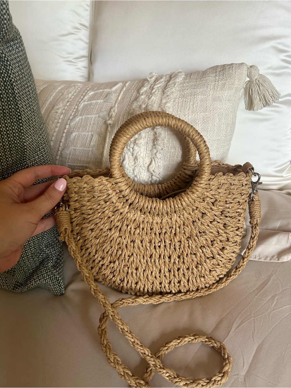 Woven Straw Crossbody Small Purse in Natural - Picture 9 of 10